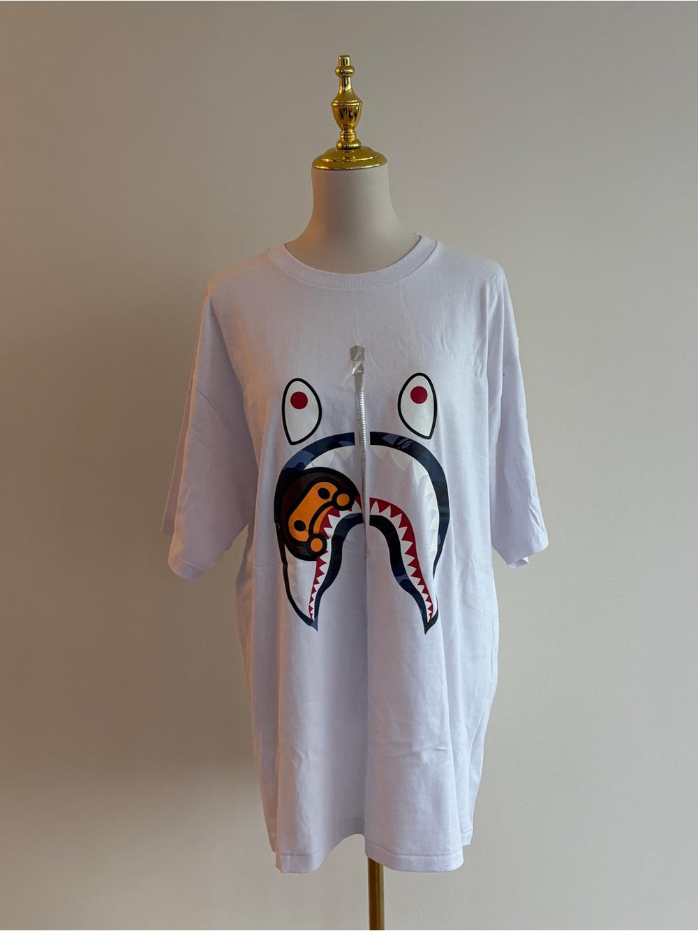 BAPE A Bathing Ape Baby Milo Shark Graphic Tee White 2XL NWT